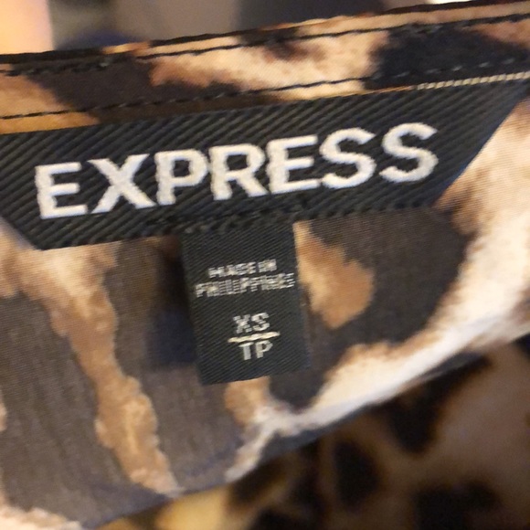 Express Cheetah Blouse Size XS - Picture 6 of 6